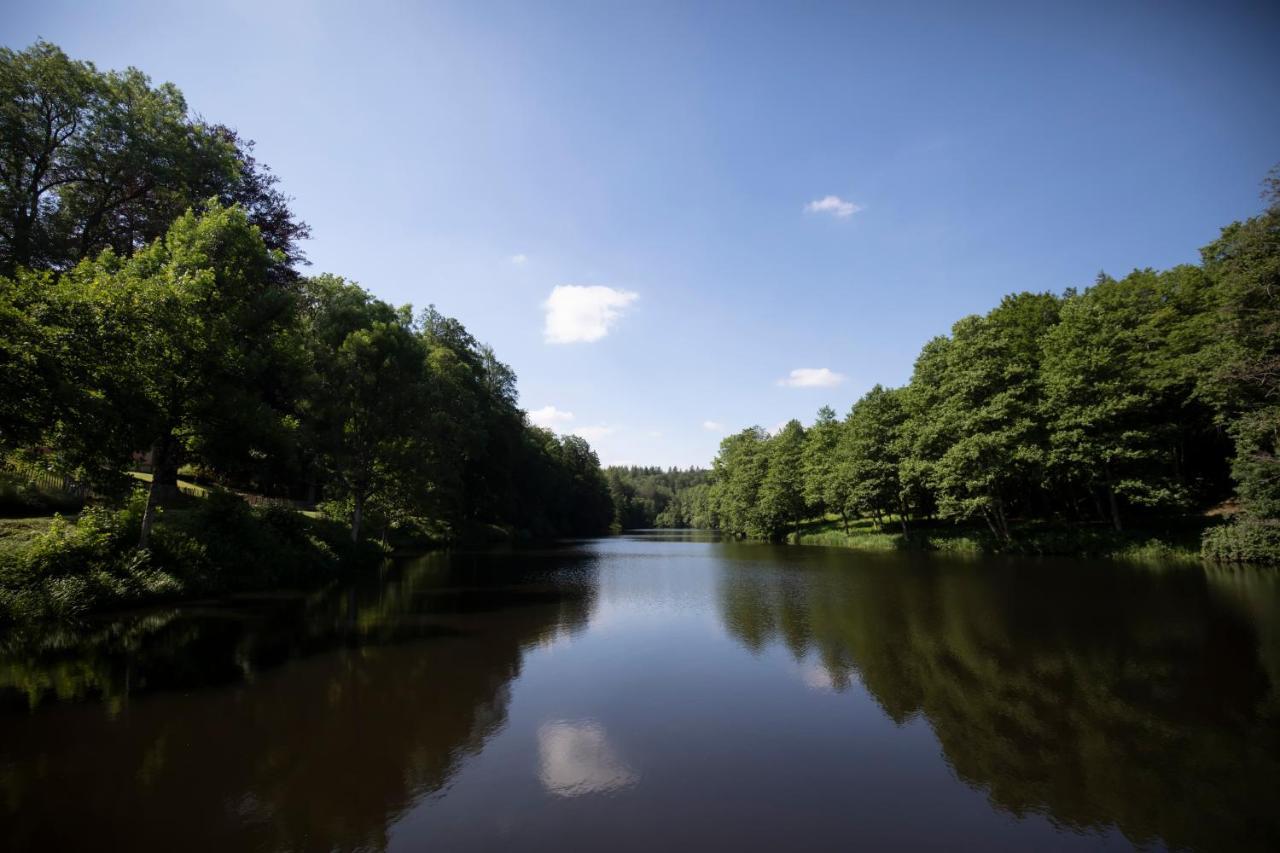 Chateau Du Pont D'Oye Habay-la-Neuve Экстерьер фото