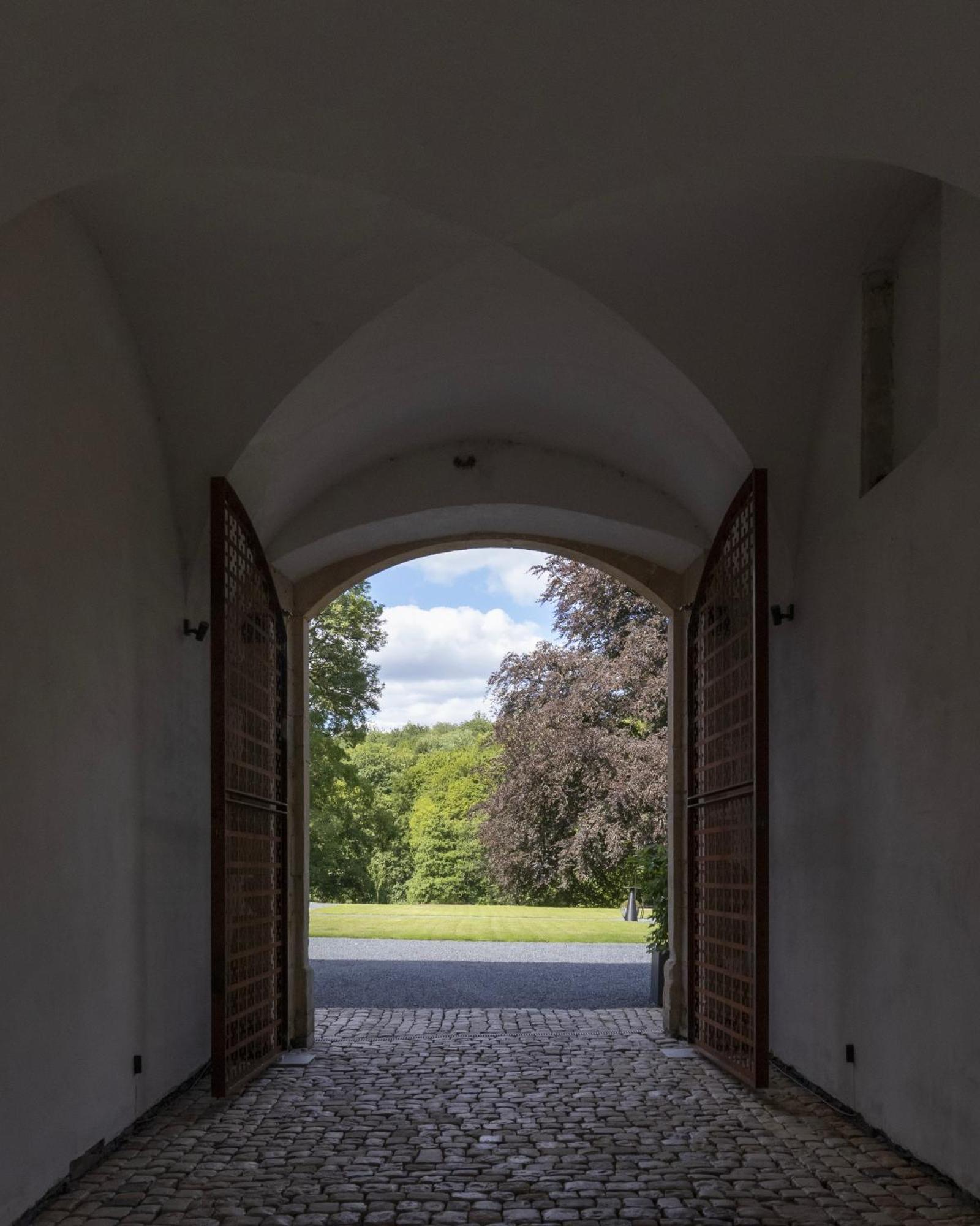 Chateau Du Pont D'Oye Habay-la-Neuve Экстерьер фото